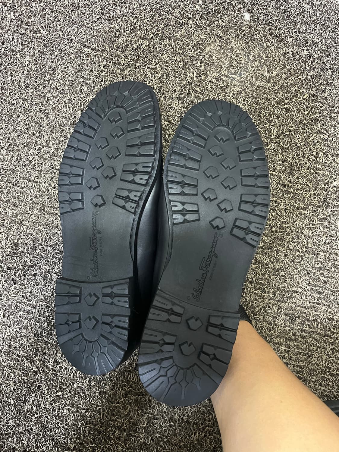 Salvatore Ferragamo 간치니 로퍼 / 남성 9사이즈(EE) 상품이미지7