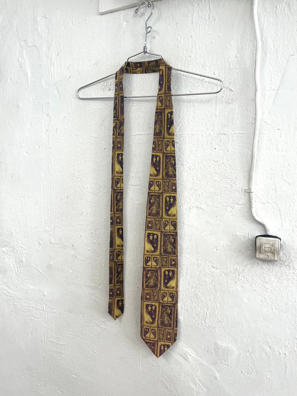 장폴고티에 1997 컬렉션 아카이브 아트 넥타이 상품이미지3