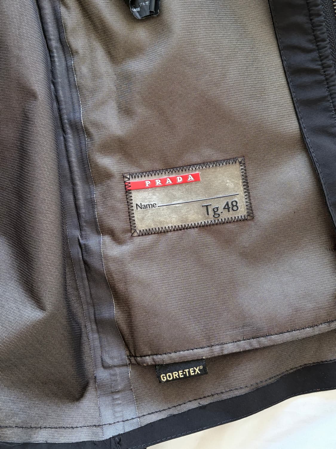 프라다 스포츠 고어텍스 자켓 상품이미지5