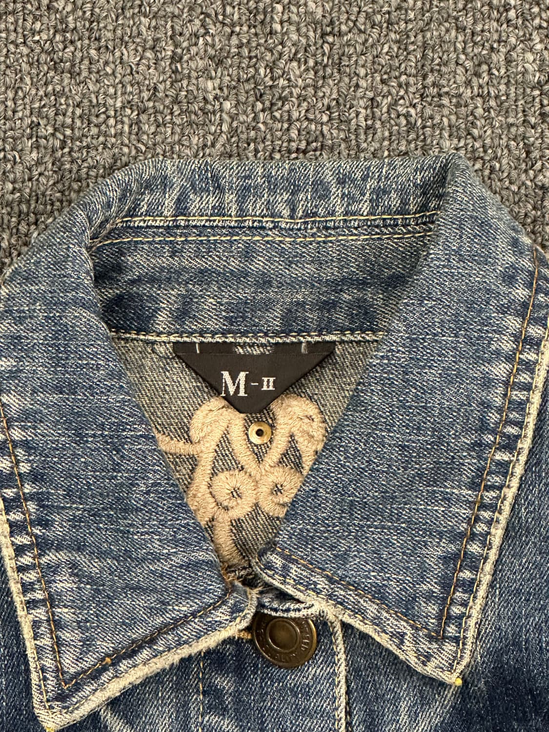 M)Japanese vintage 여성 자수 디테일 데님 트러커 자켓 상품이미지3