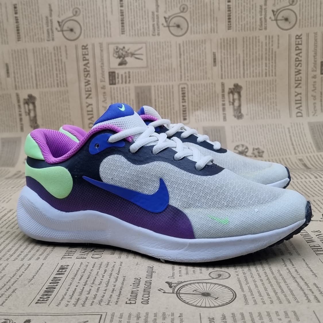 나이키 레볼루션7 아동운동화225 상품이미지1