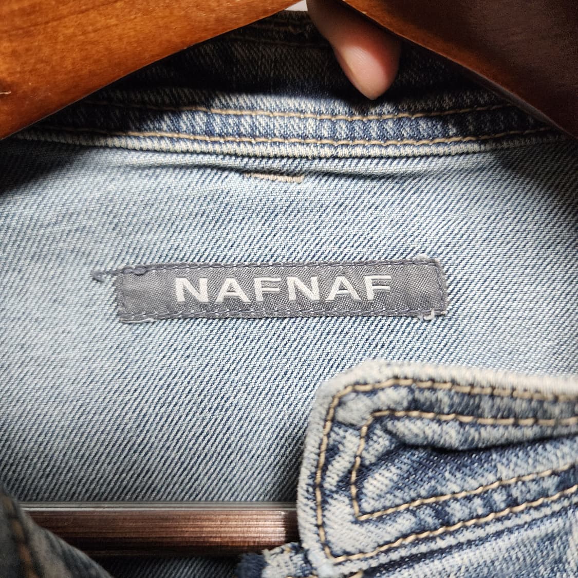 NAFNAF 워시드 데님 청자켓 상품이미지4