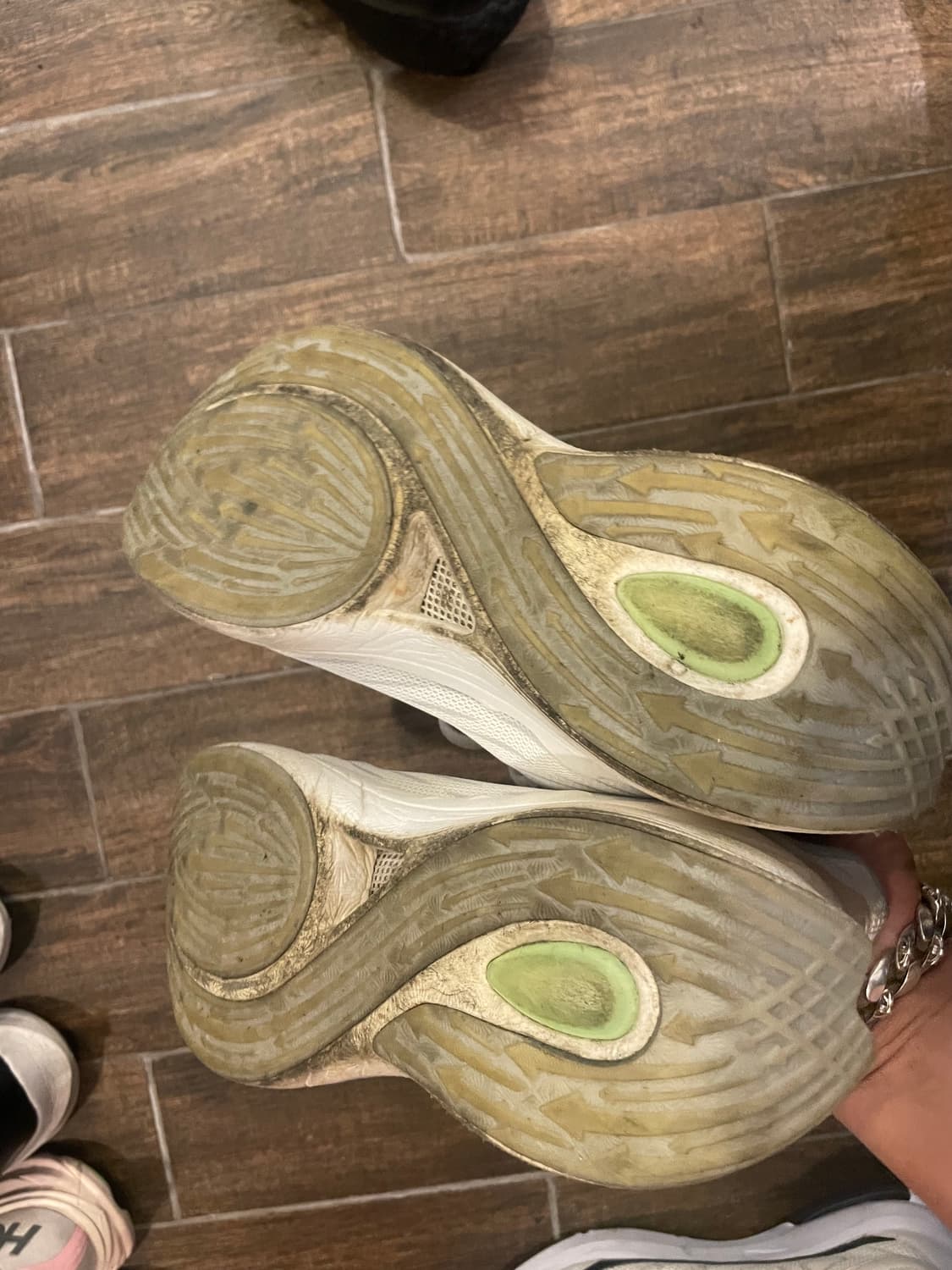 런닝화 상품이미지4