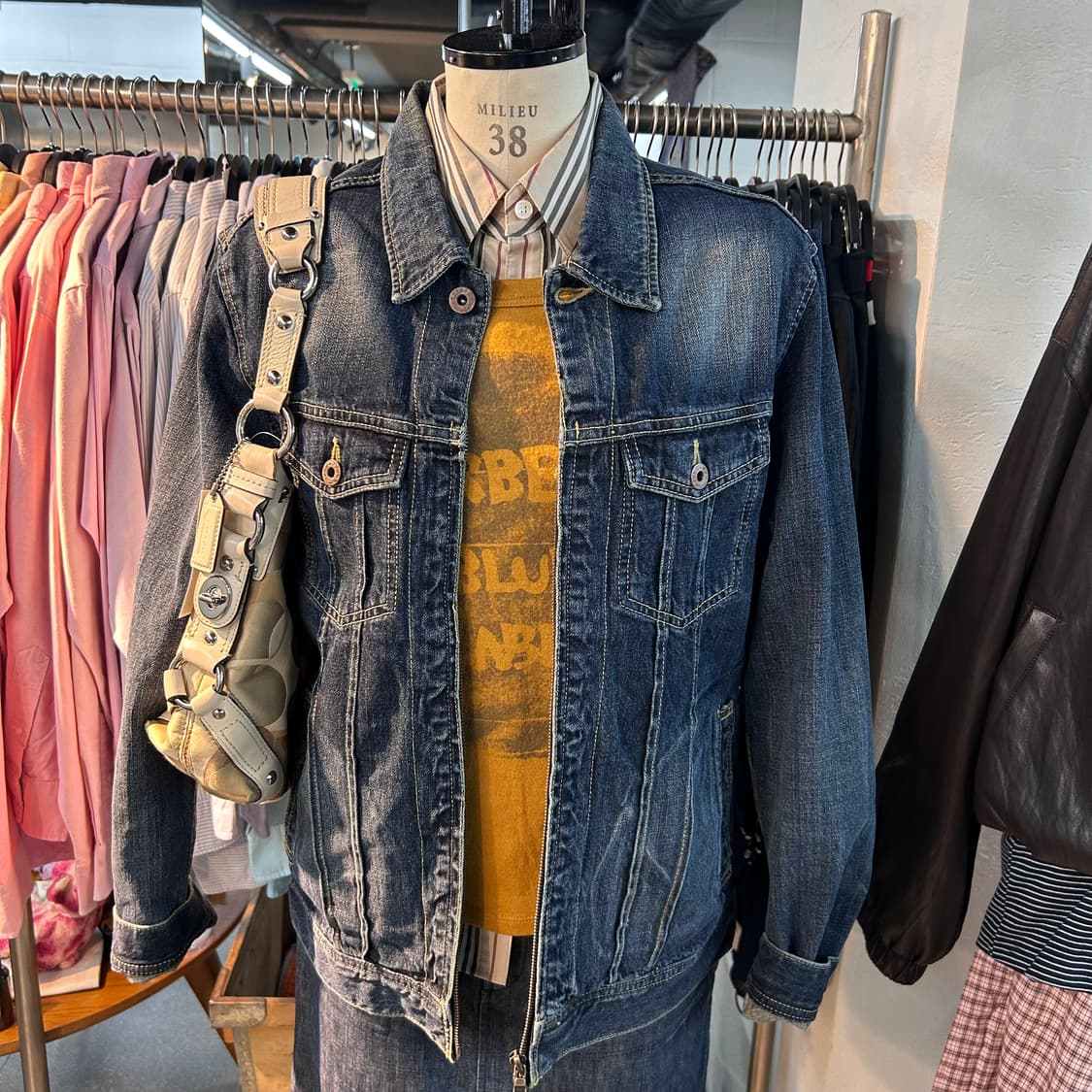 Vintage y2k Denim Jacket 상품이미지2