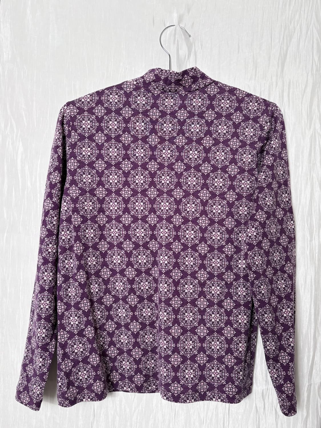 🍇 Amethyst Medallion Blouse 상품이미지3