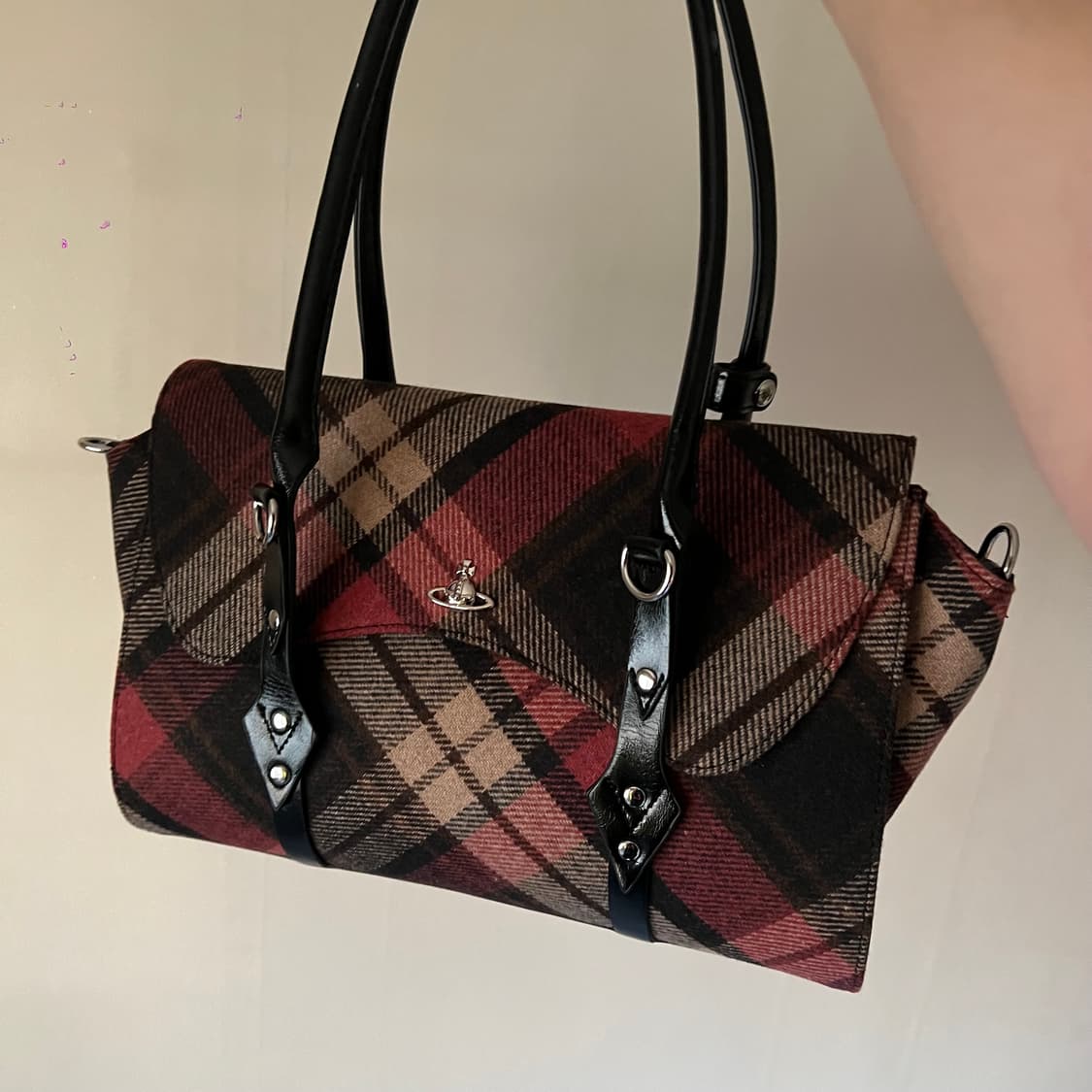 비비안웨스트우드 베티나 미디엄 해리스 트위드 핸드백 상품이미지4