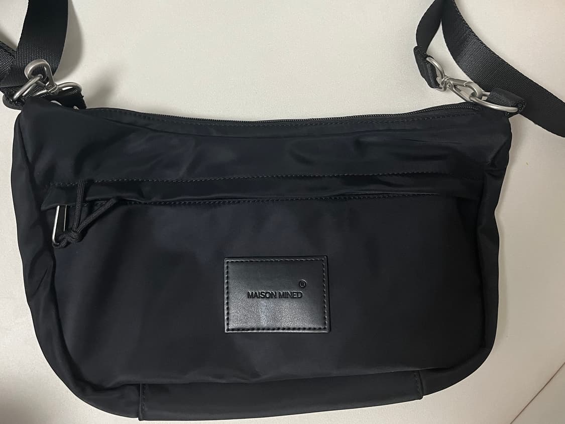 메종미네드 호보백 BUCLE STRAP HOBO BAG (S size) 상품이미지6