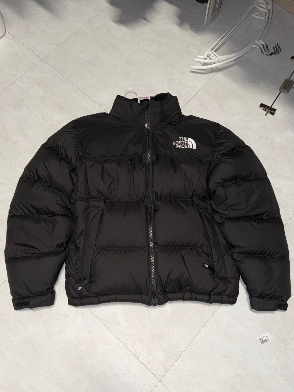 노스페이스 눕시 블랙패딩 상품이미지2