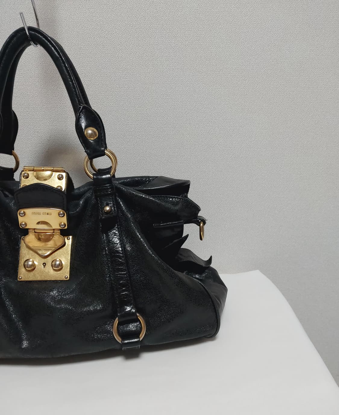 미우미우 비텔로 럭스 레더 리본 사첼백 2way (정품) 상품이미지3