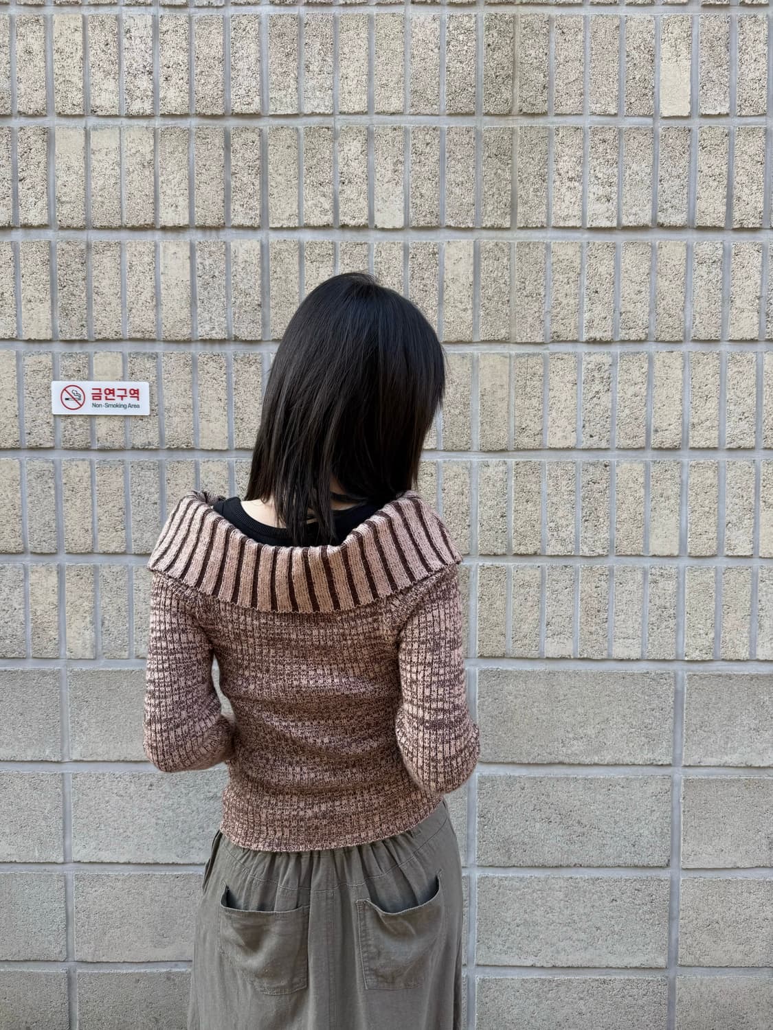 오프숄더 디테일 그런지 니트 상품이미지6