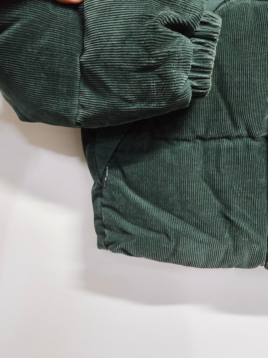 아디다스 코듀로이 다운패딩 점퍼 그린85 상품이미지3