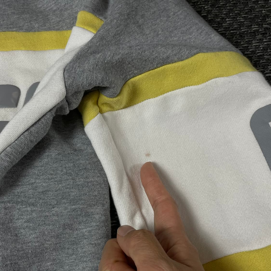 시카고 불스 그레이 옐로 화이트 배색 로고 맨투맨 L 상품이미지6