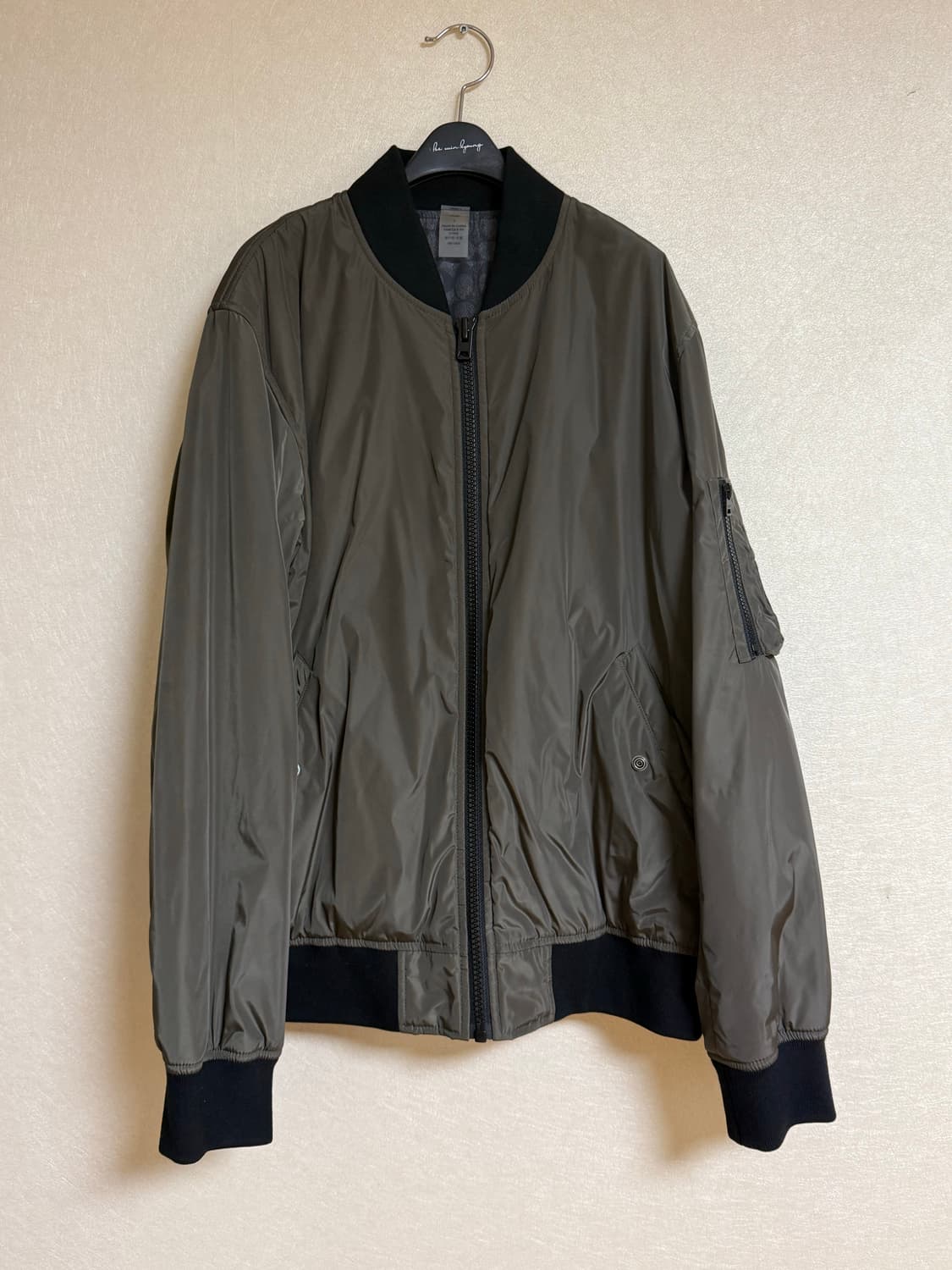 코치 24fw 리버시블 Ma-1 항공봄버 상품이미지1