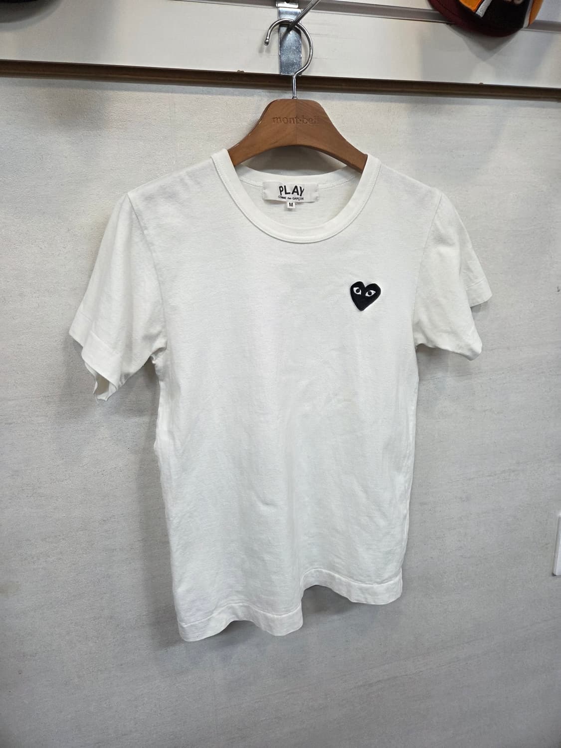 꼼데가르송 여성 블랙와펜 화이트 반팔 m 상품이미지6