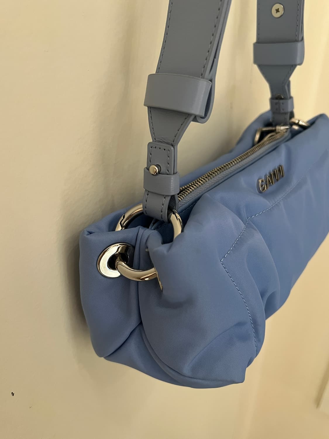 가니 (Ganni) 바게트백 상품이미지4