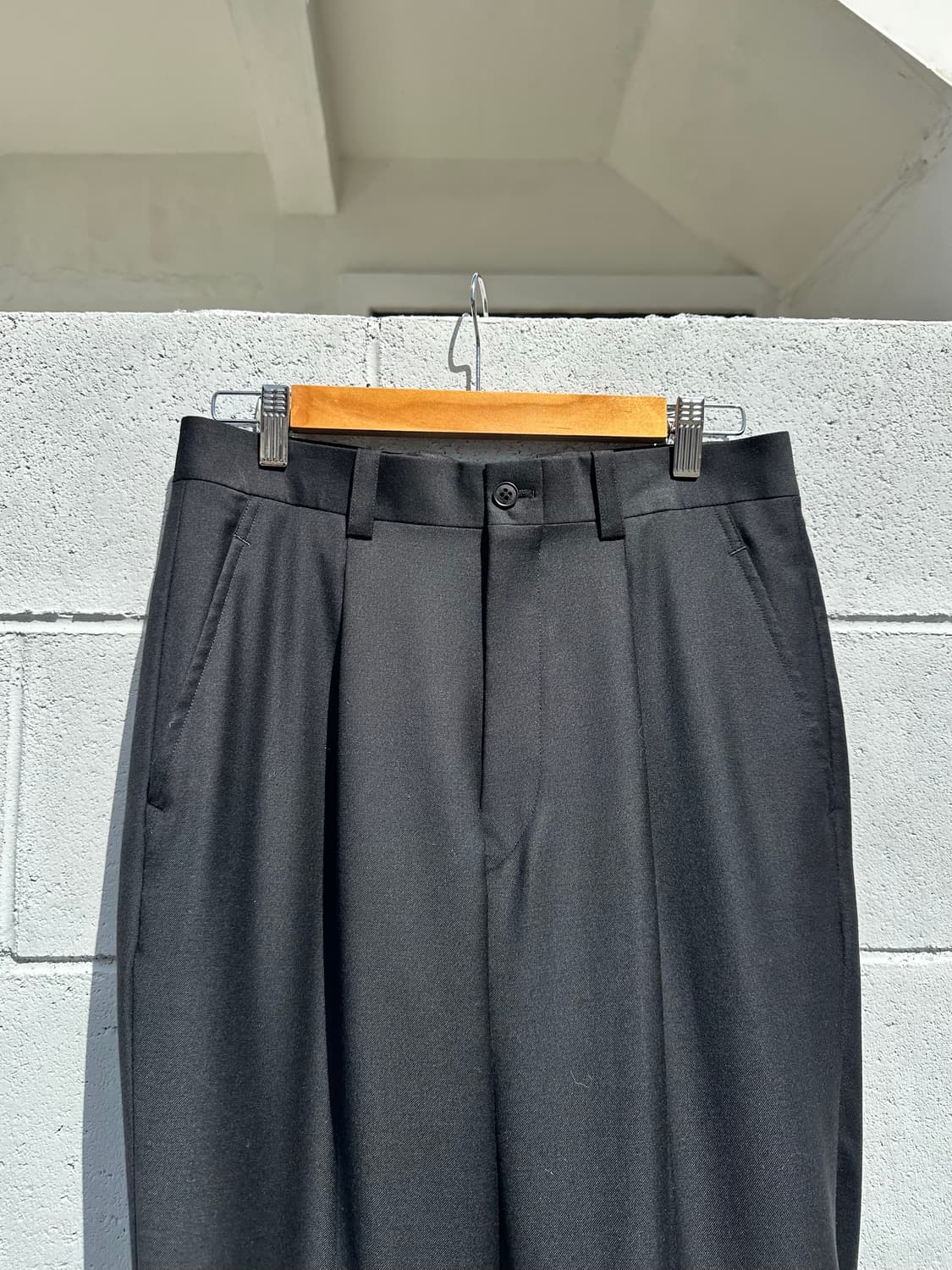 예거 블랙 카브라 슬랙스 상품이미지2