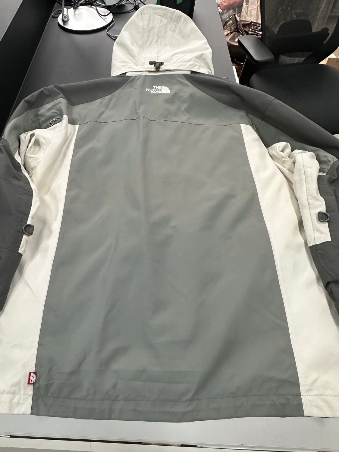 노스페이스 하이벤트 윈드브레이커 자켓 상품이미지7