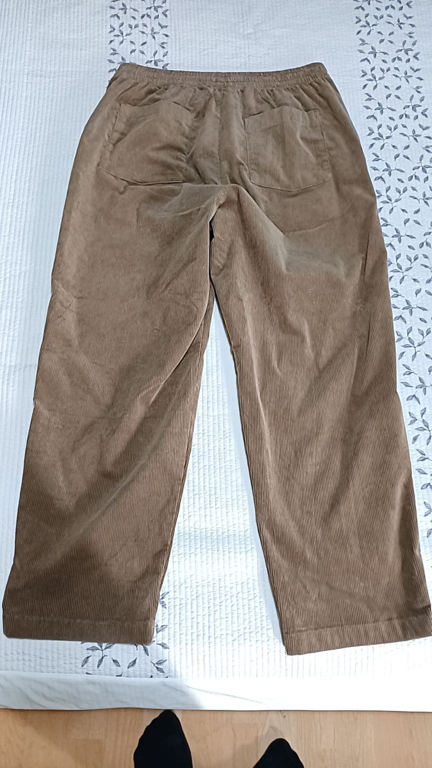 유니클로 코듀로이 밴딩팬츠 L 기장102

 상품이미지4