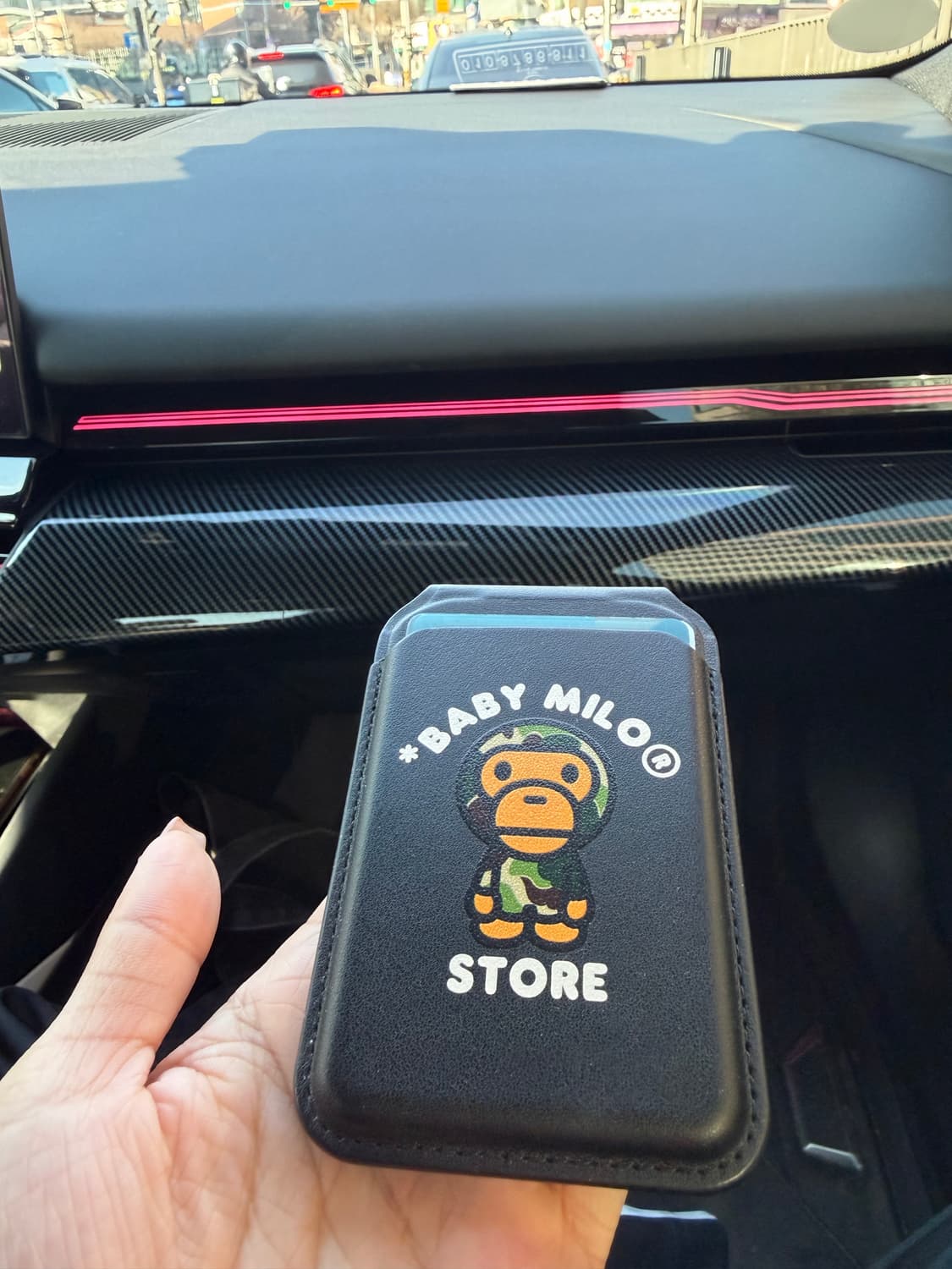 베이프 맥세이프 카드지갑 상품이미지1