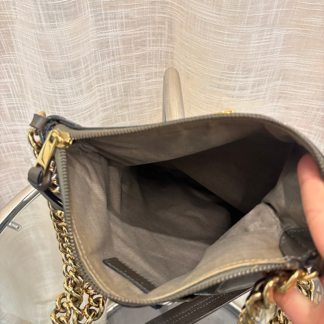 정품 마크바이 마크제이콥스 레더 숄더백     상품이미지8