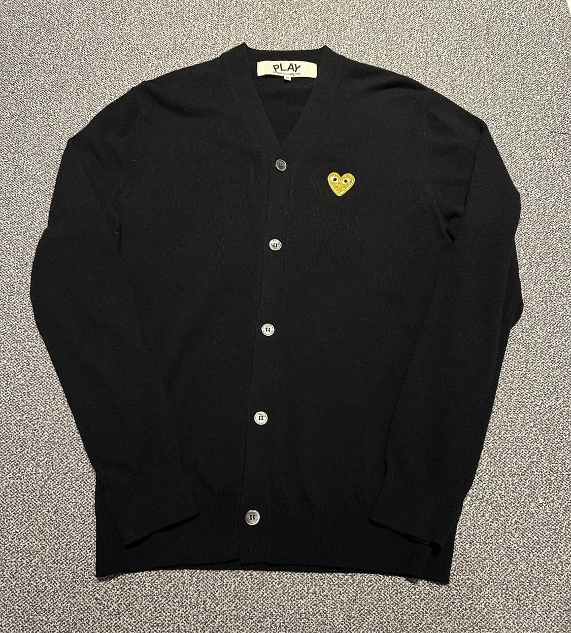 꼼데가르송 골드 하트 와펜 가디건 블랙 XL 상품이미지1