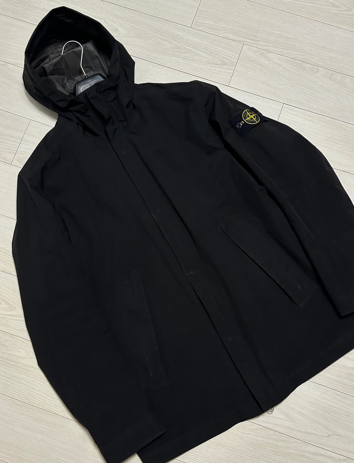 스톤아일랜드 고어텍스 팩라이트 자켓 20ss L(105) 상품이미지4