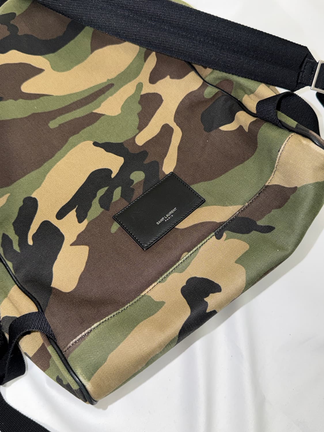 생로랑 by 에디슬리먼 샤크 카모 백팩 상품이미지5