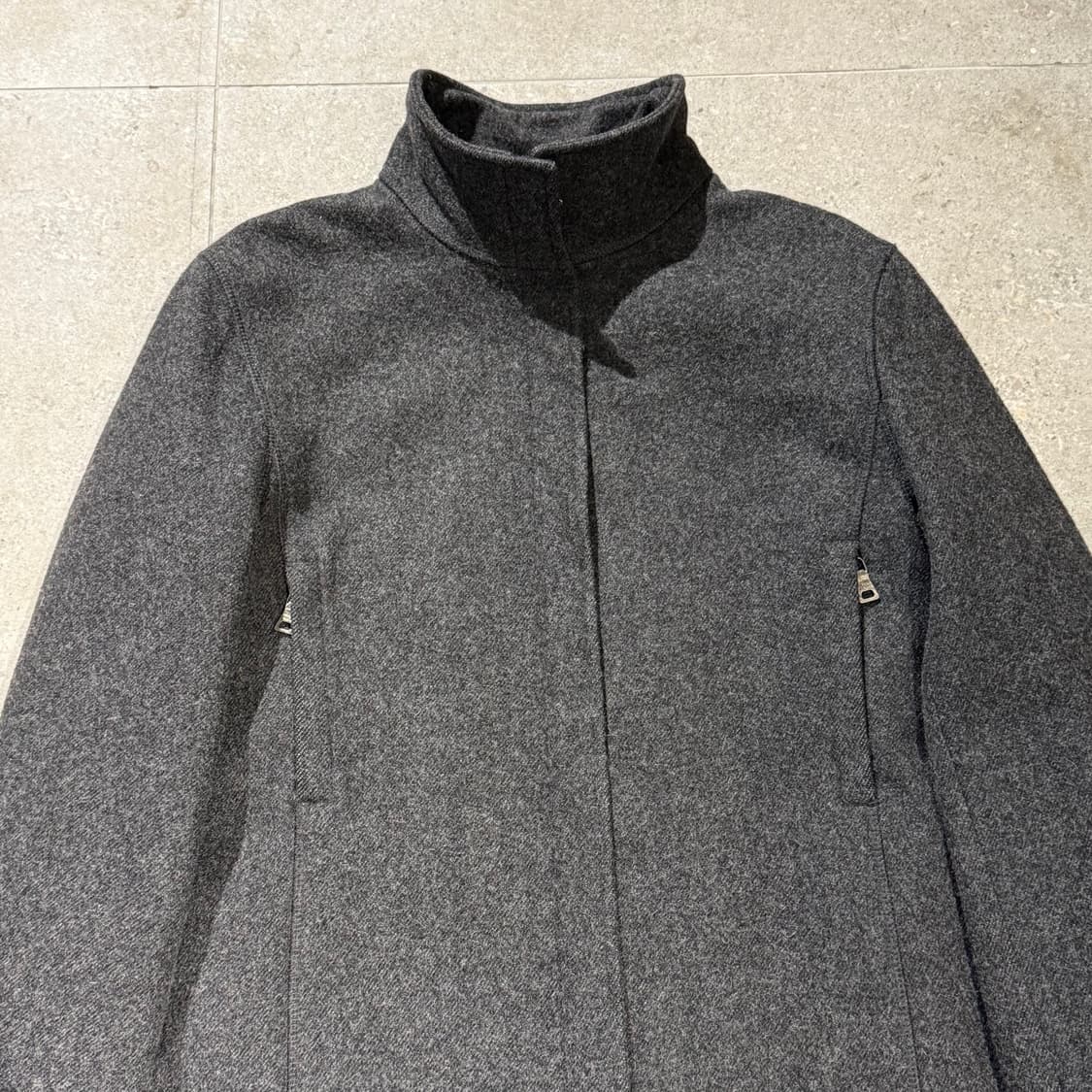 프라다 그레이 패딩 울코트 상품이미지2