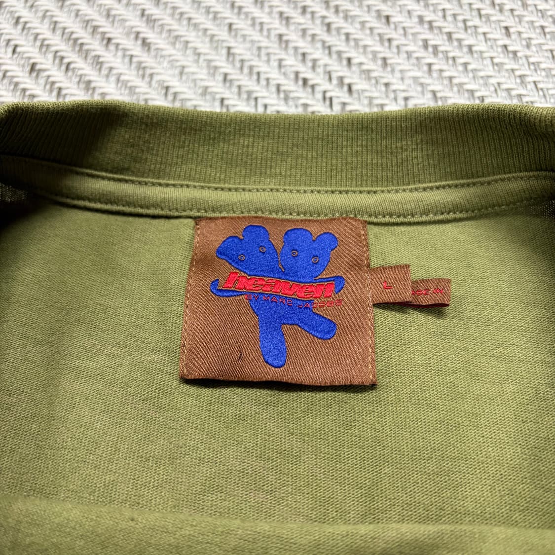 (L)마크제이콥스 카키 그래픽 반팔티 상품이미지4