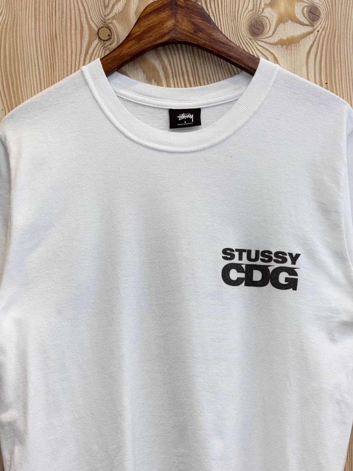 스투시xCDG 서프맨 티셔츠  상품이미지2