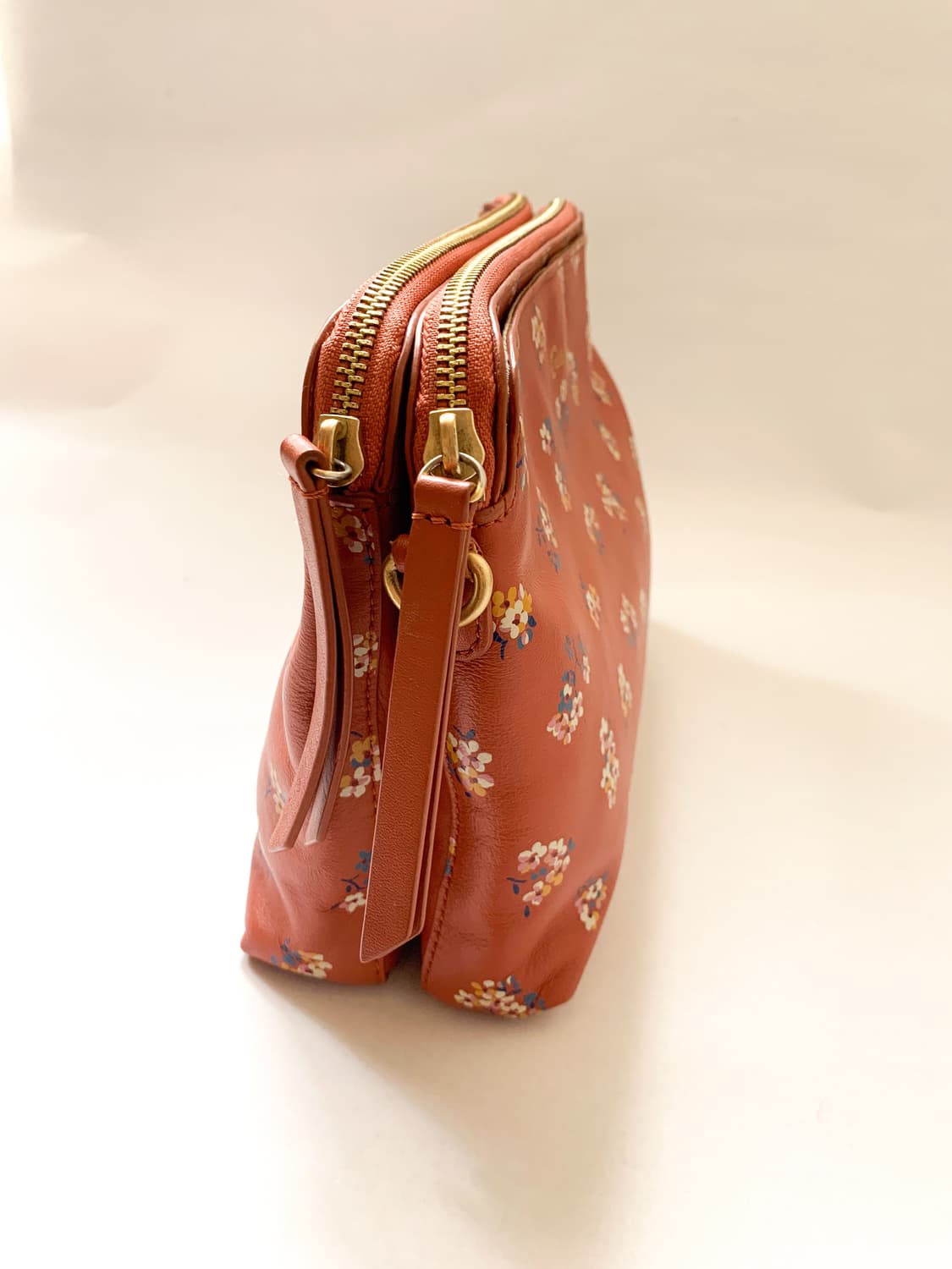 캐스키드슨 플라워 가죽 클러치백 상품이미지4