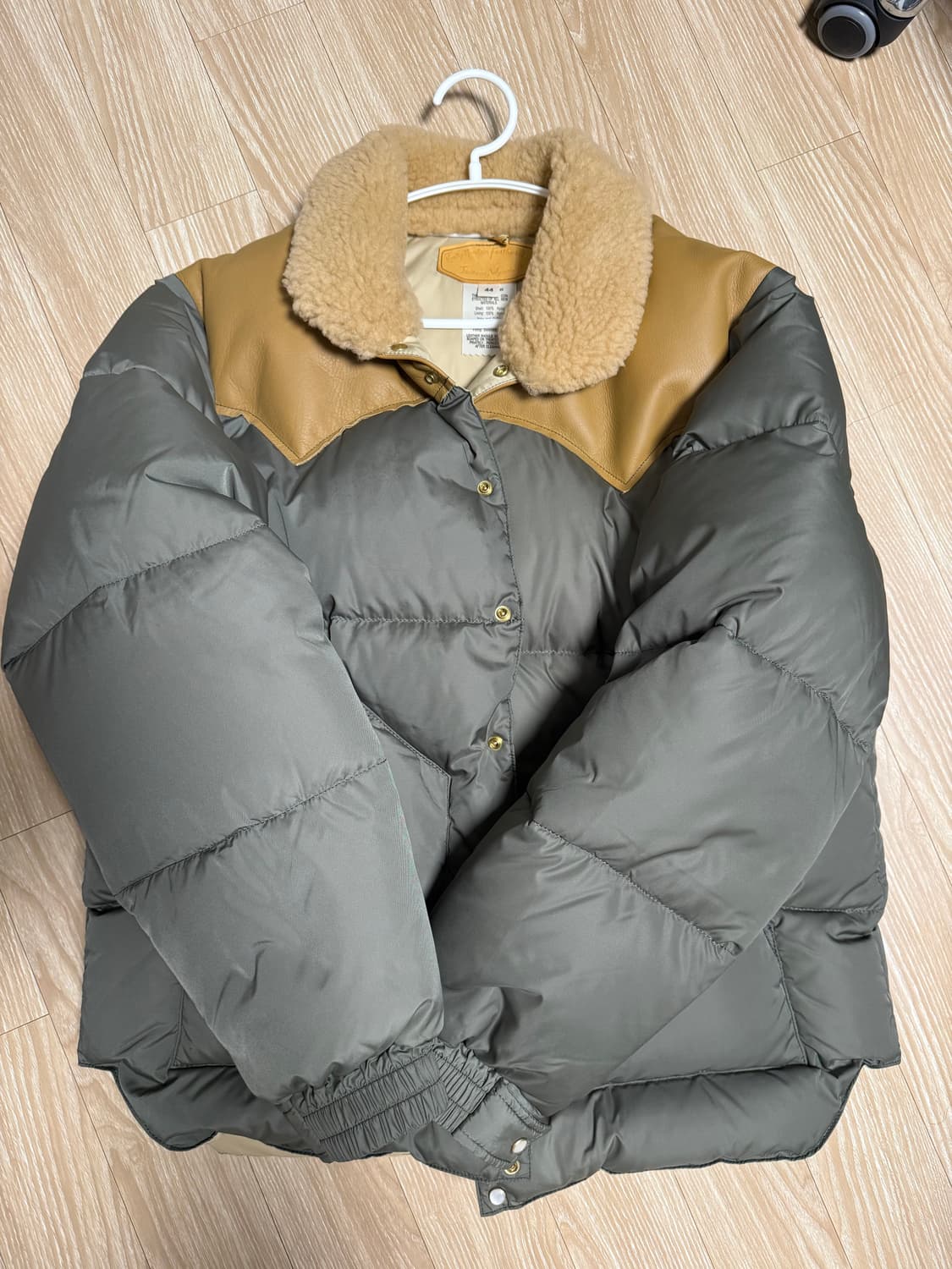 록키마운틴 패더베드 크리스티 자켓 올리브 44사이즈 상품이미지2