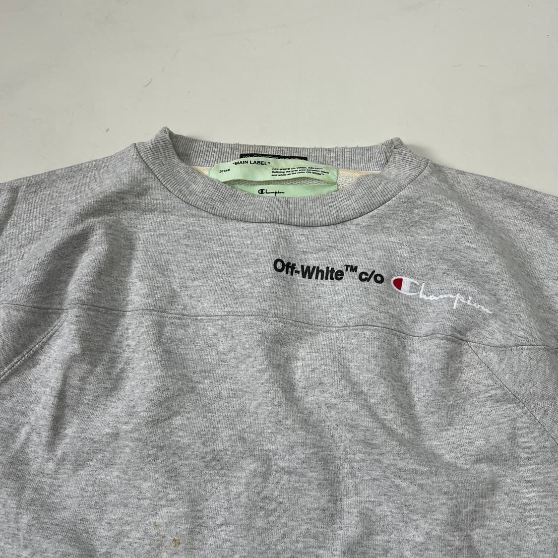 오프화이트 챔피온 맨투맨 상품이미지5