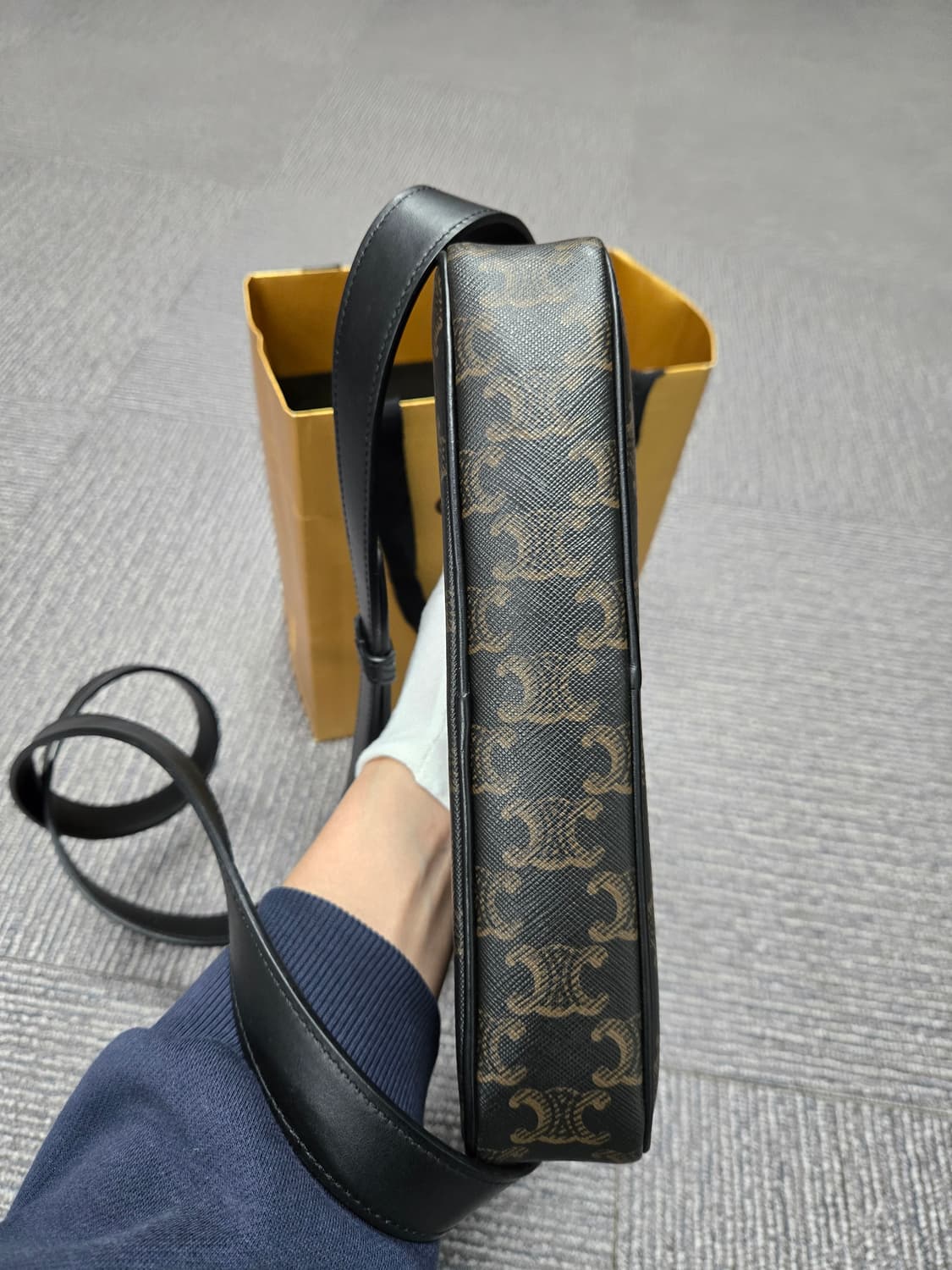 [특가][정품] 셀린느 트리오페 메신저백 상품이미지5