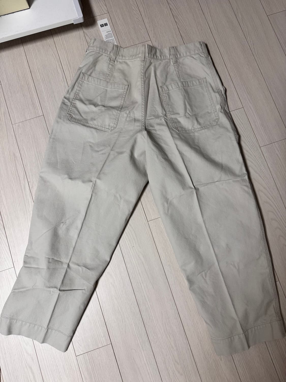 유니클로 u 와이드 워크팬츠 36 상품이미지3