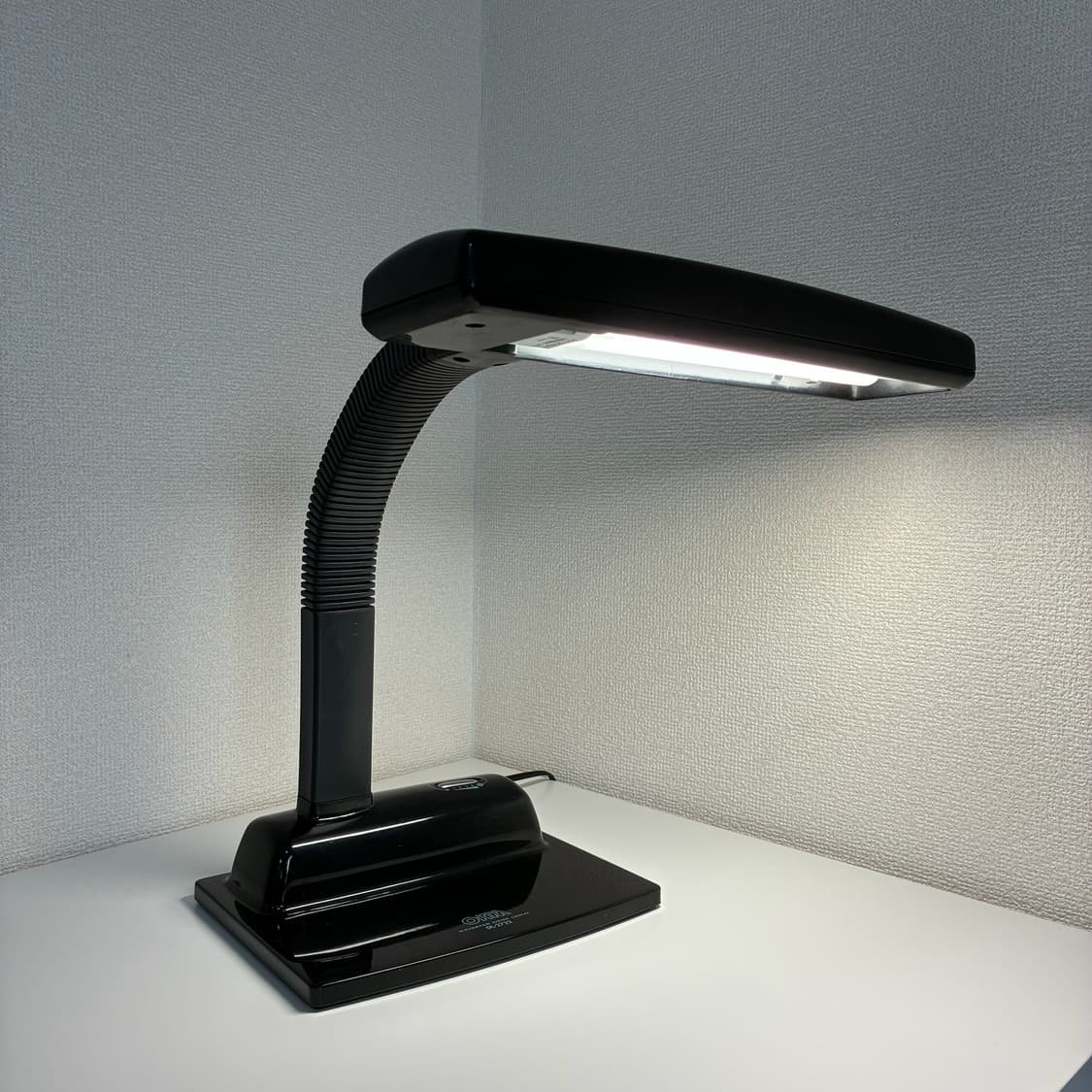 Retro OHM DL-2722 inverter desk light 상품이미지3