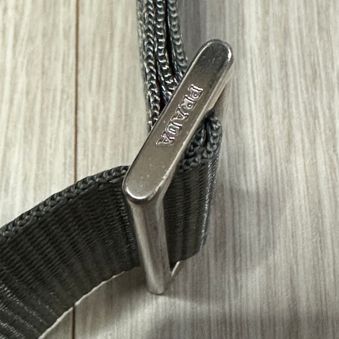 00s 프라다스포츠 크로스백 상품이미지3