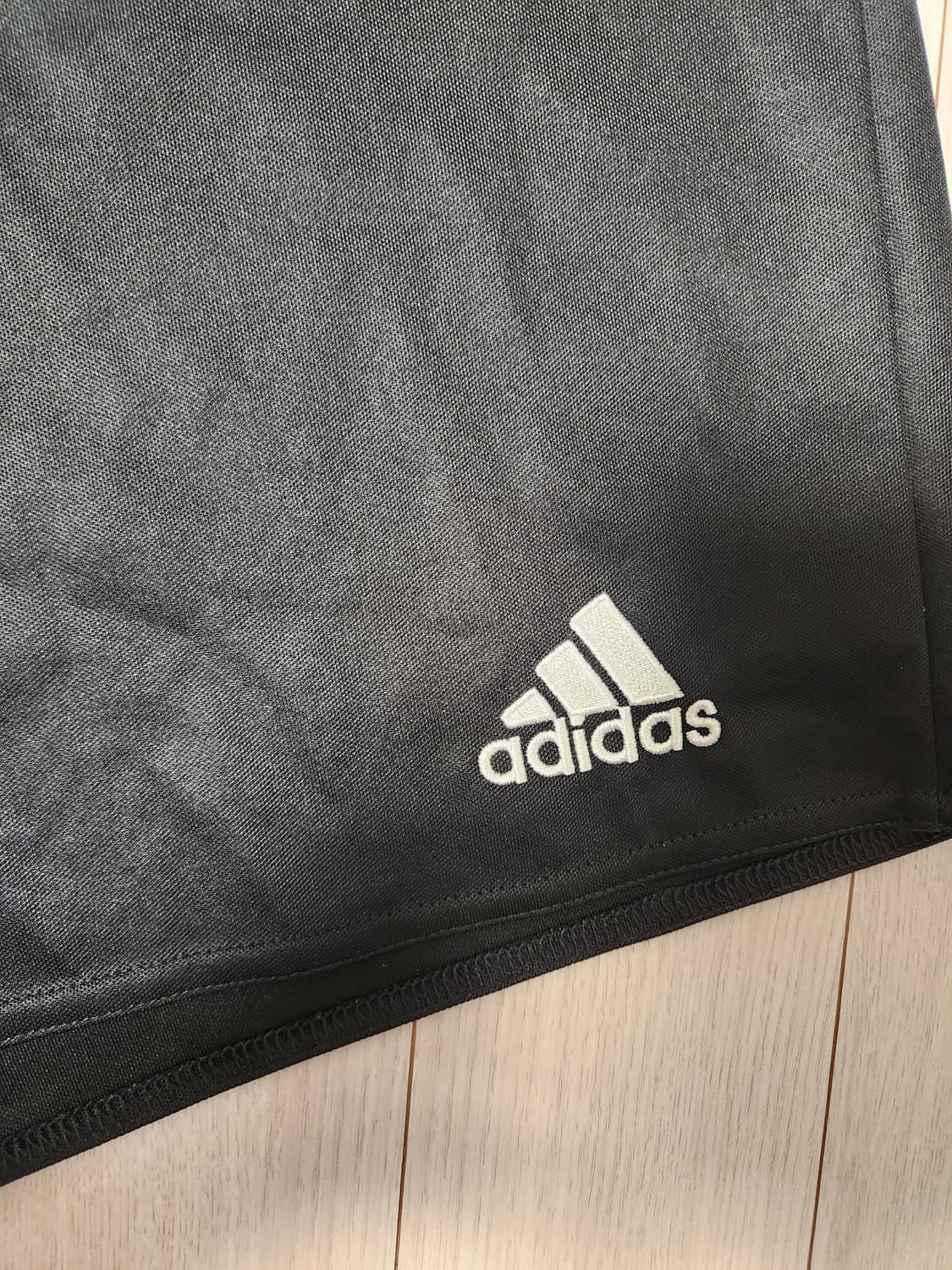 아디다스 러닝 트레이닝 반바지 파르마 16 쇼트 xl(새상품급)

아디다 상품이미지2