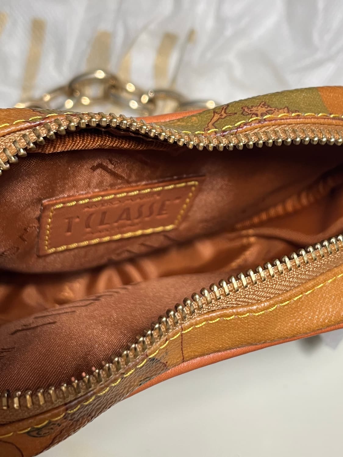 프리마클라쎄 하트 크로스백 상품이미지4