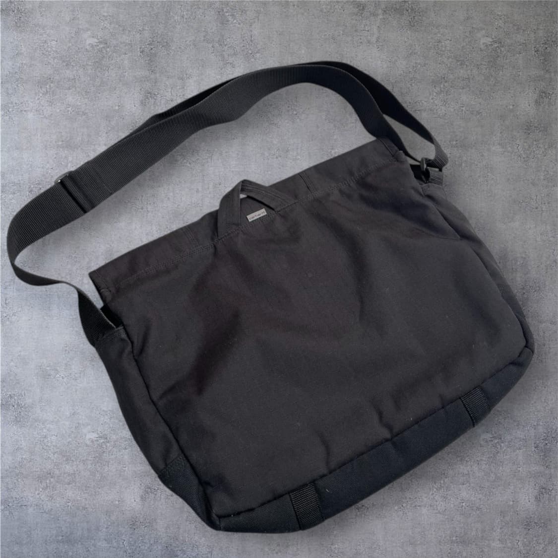 칼하트 Carhartt 블랙 D89 립스탑 메신저백 상품이미지4