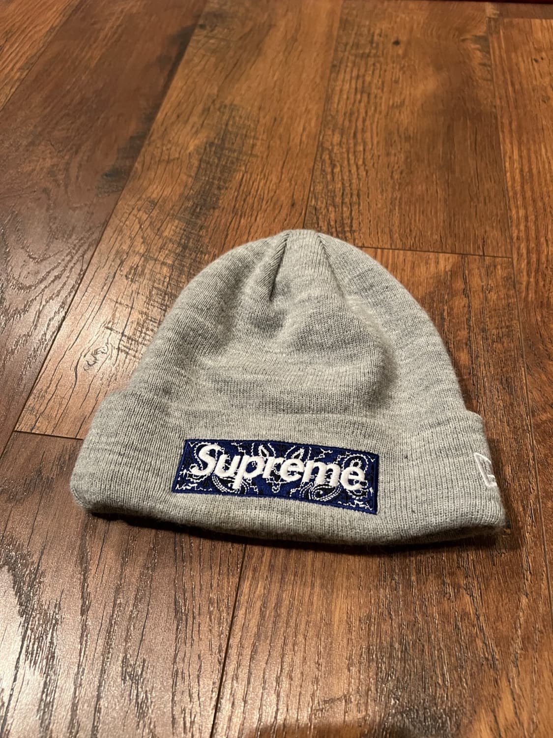 슈프림 뉴에라 반다나 박스 로고 비니 그레이 상품이미지1