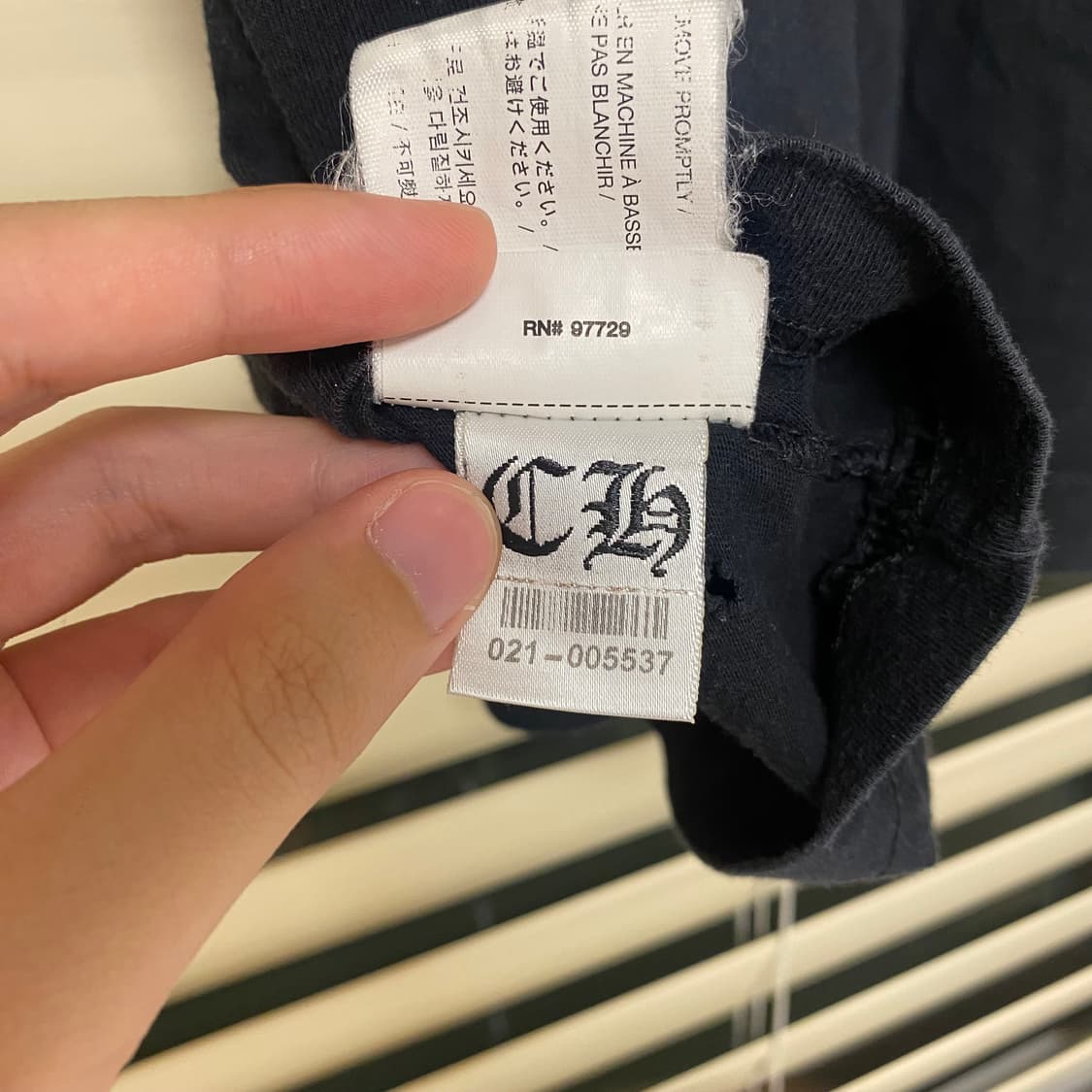 크롬하츠 Chrome Hearts 스크롤 퍽유 로고 반팔 티셔츠 XL 상품이미지9