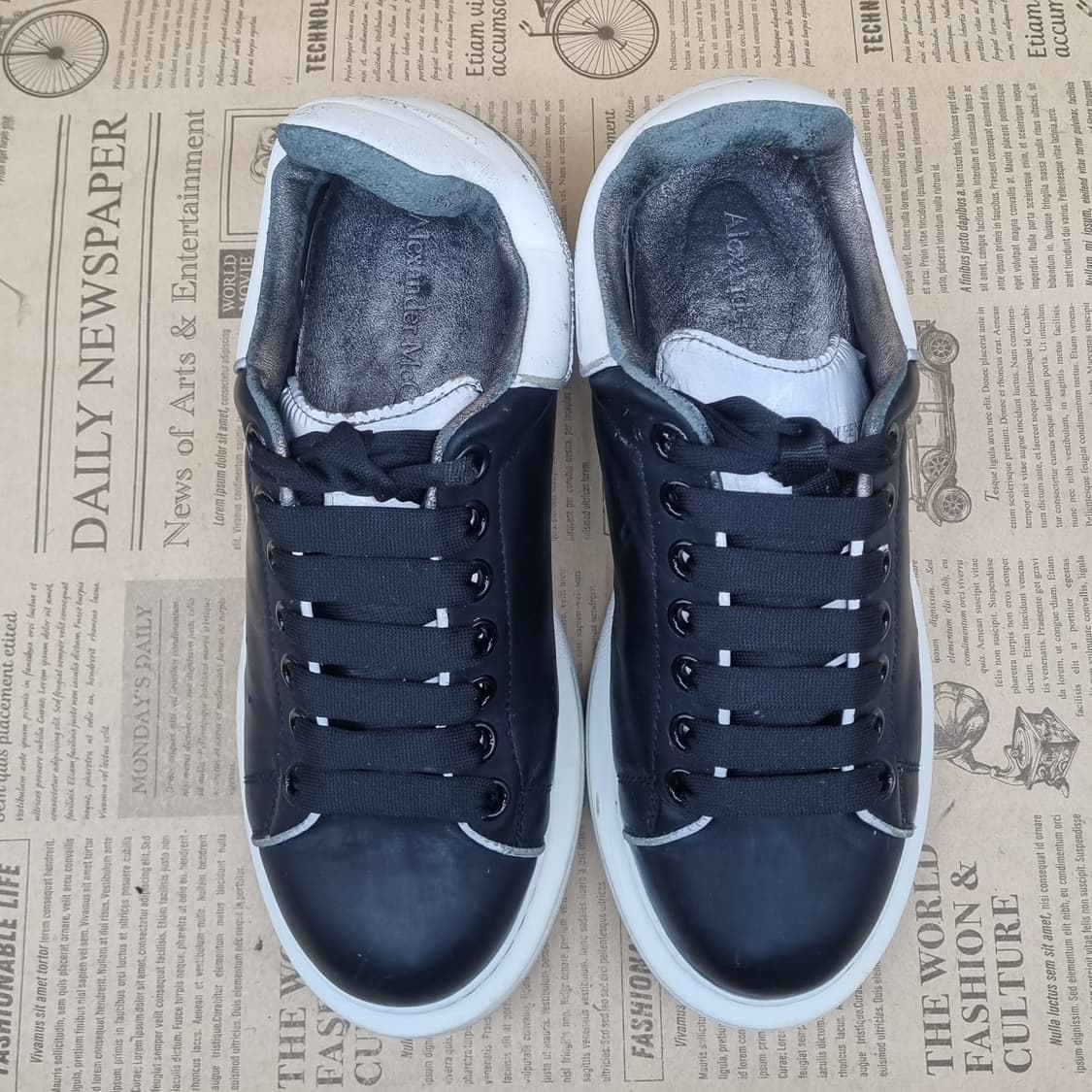 알렉산더맥퀸 여성스니커즈240 상품이미지2