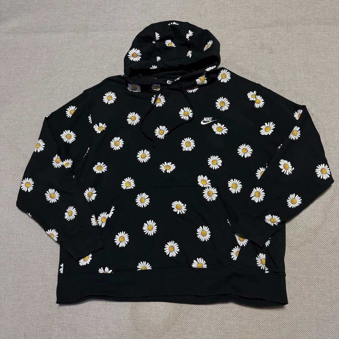 나이키 데이지 플라워 후드티 상품이미지1