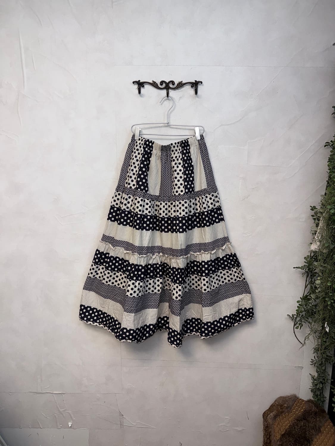 Black & white dot pattern cancan skirt 상품이미지1