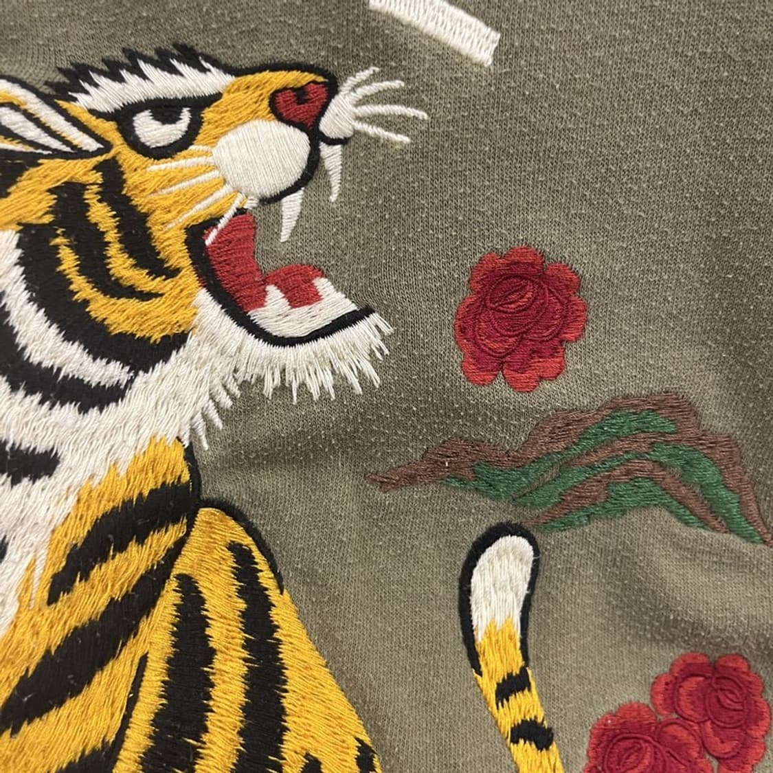 폴로 랄프로렌 올드스쿨 펑크 타이거 자수 맨투맨 XS C10536 상품이미지7