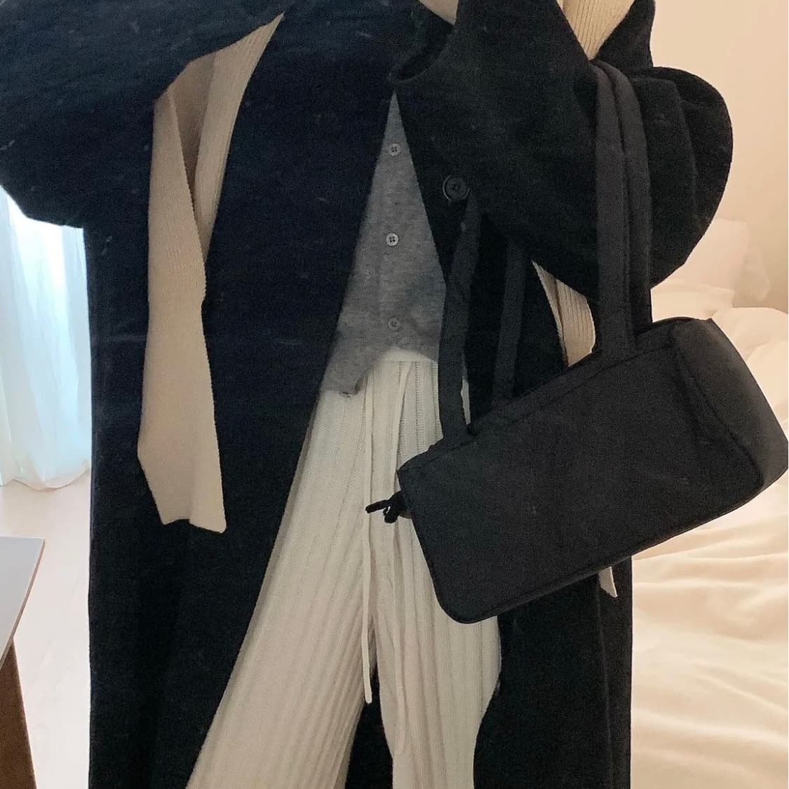 아모멘토 패딩 스퀘어 숄더백 상품이미지5