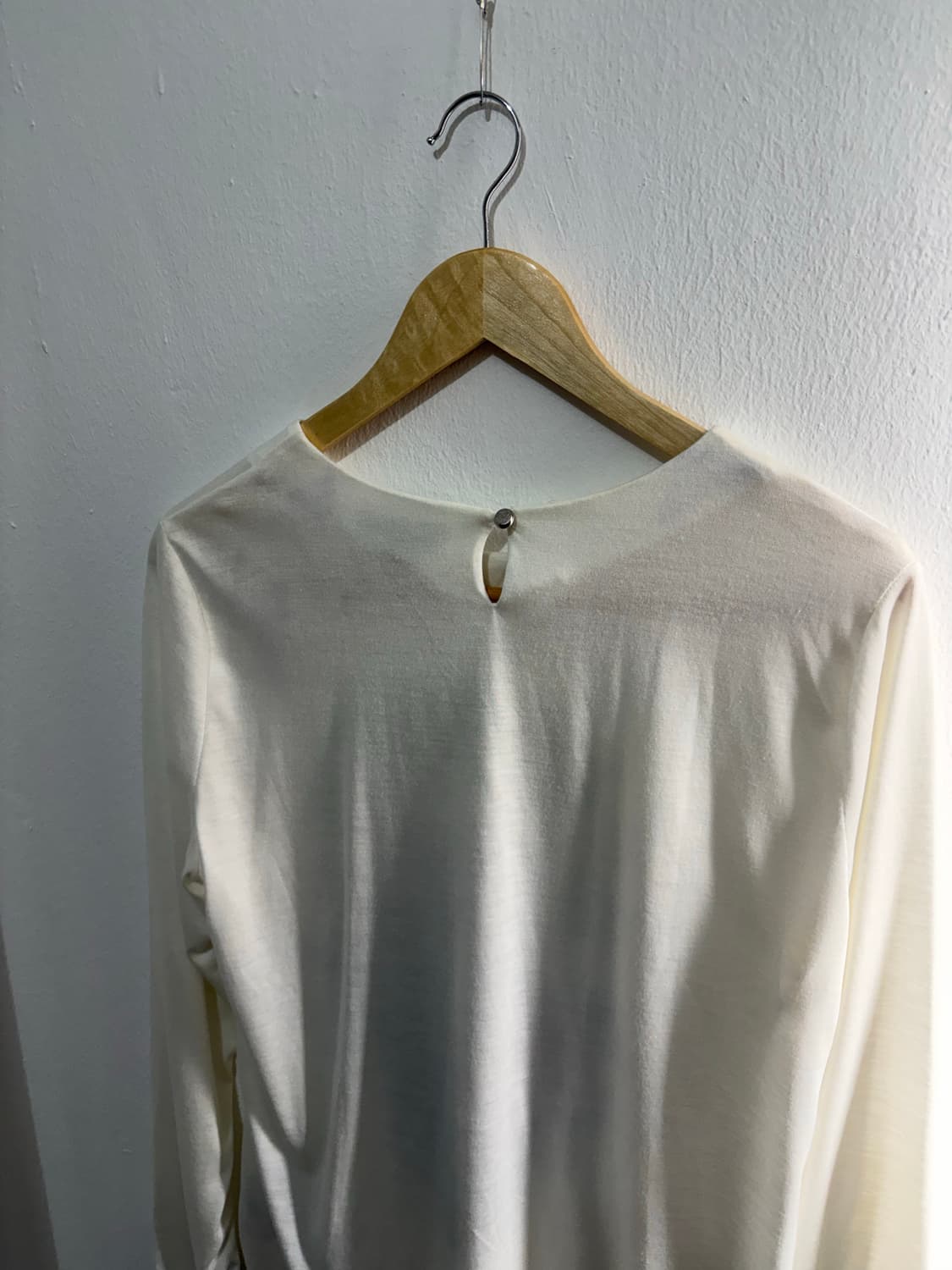 Vintage White Sheer Graphic Long Sleeve 상품이미지6