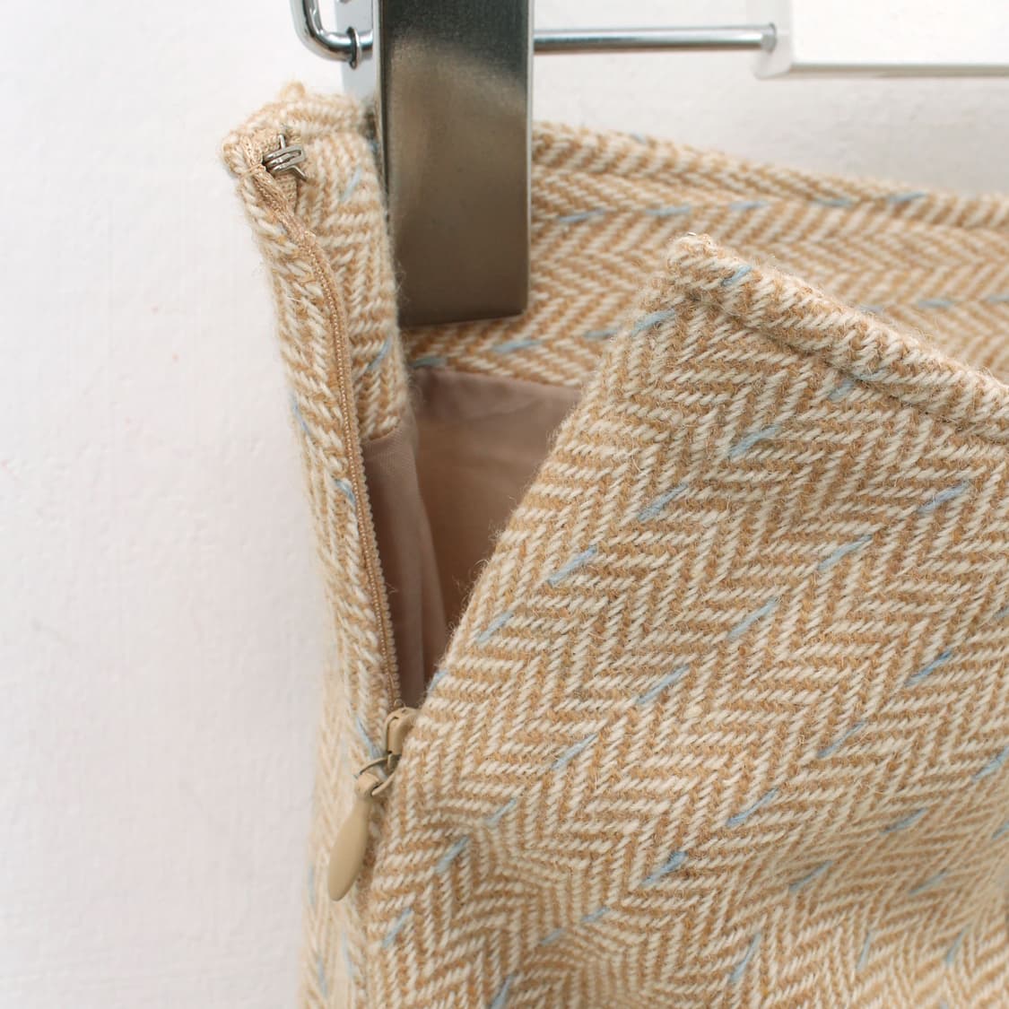 일본 빈티지 울 헤링본 버튼 베이지 언발란스 슬릿 트임 미디 에이라인 스 상품이미지5