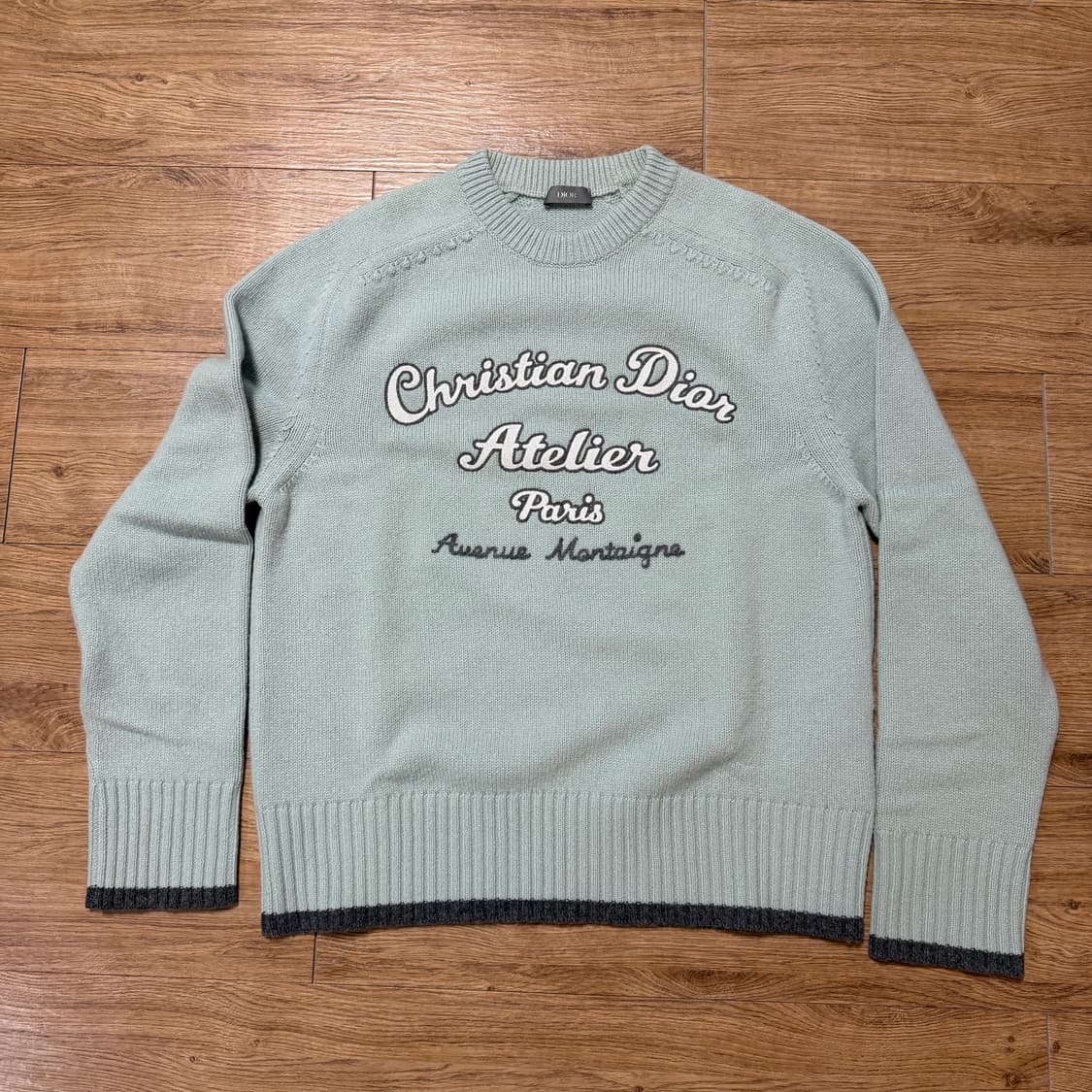 디올 아뜰리에 민트컬러 니트 상품이미지1